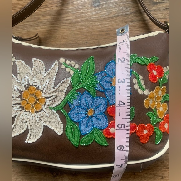 {Isabella Fiore} Abbie Road Katie-Hobo Handbag - Picture 9 of 16